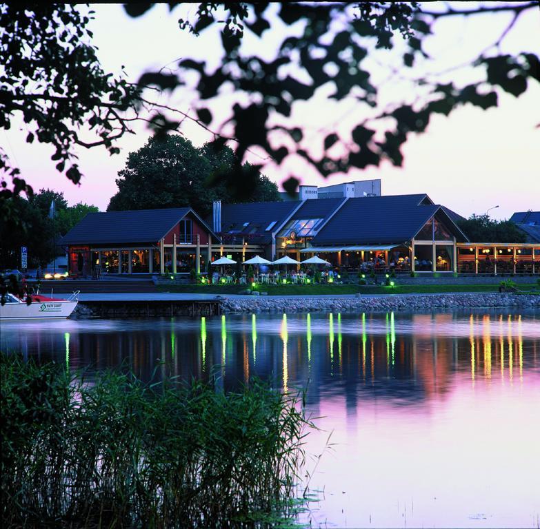 Apvalaus Stalo Klubas Gastro & Spa Hotel Trakai Exterior photo
